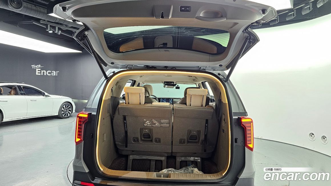 Kia Canival 2025
