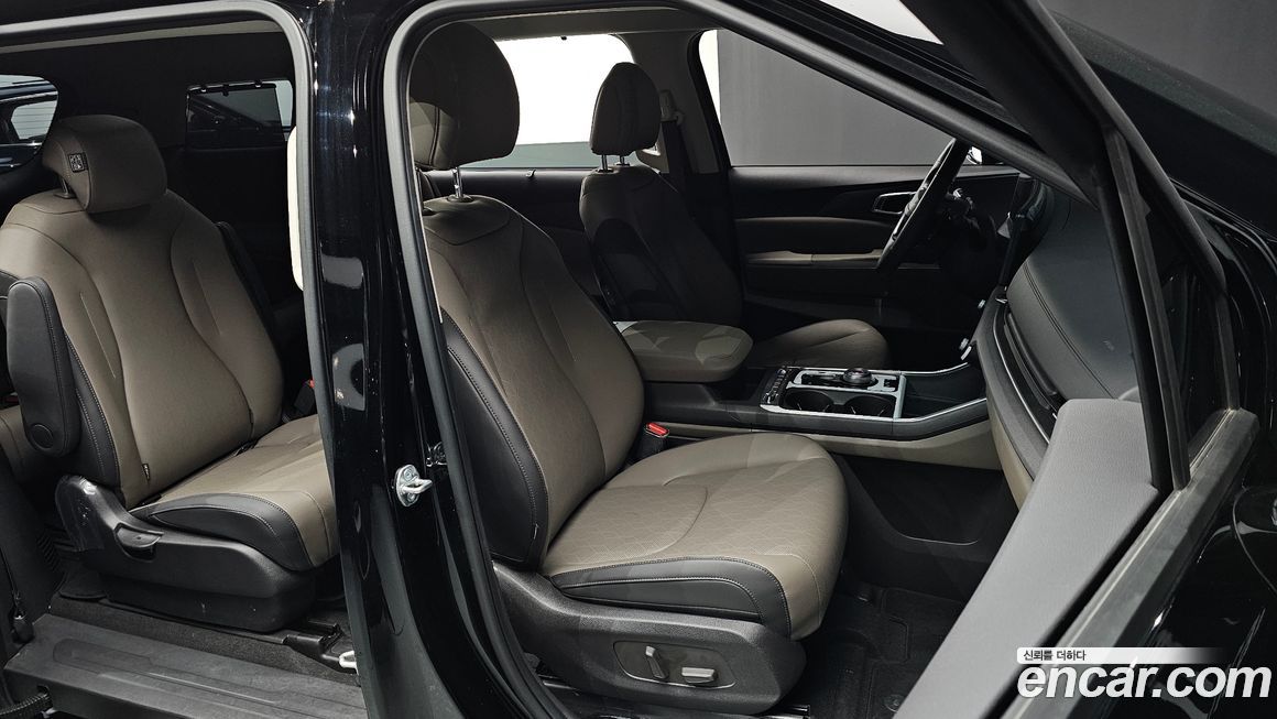 Kia Canival 2025