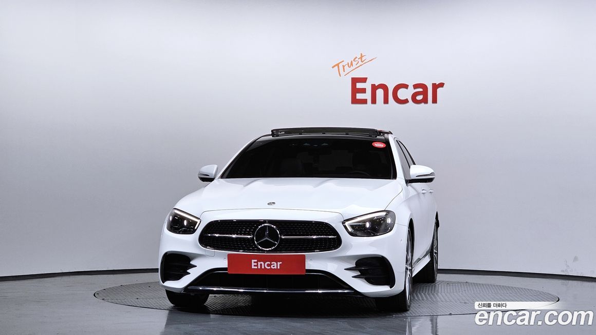 Mercedes-Benz E-Class 2022