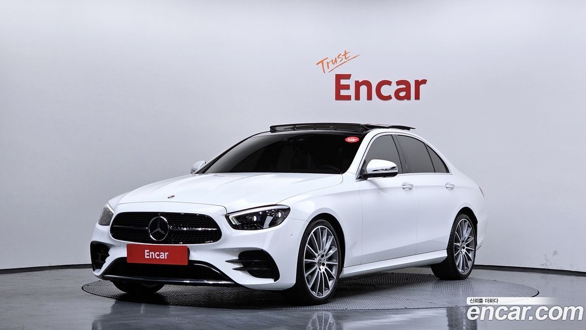 Mercedes-Benz E-Class 2022