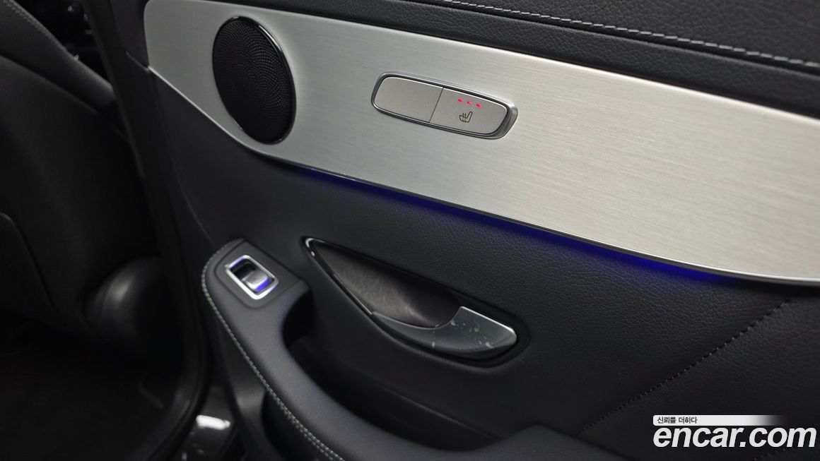 Mercedes-Benz GLC-Class 2022