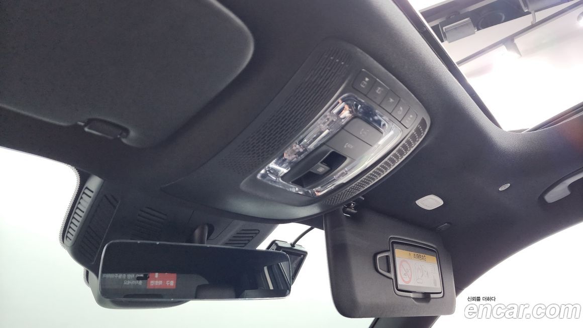 Mercedes-Benz GLB-Class 2024