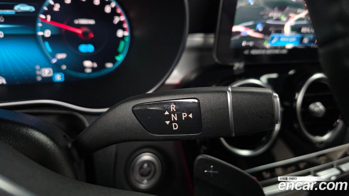 Mercedes-Benz GLC-Class 2022