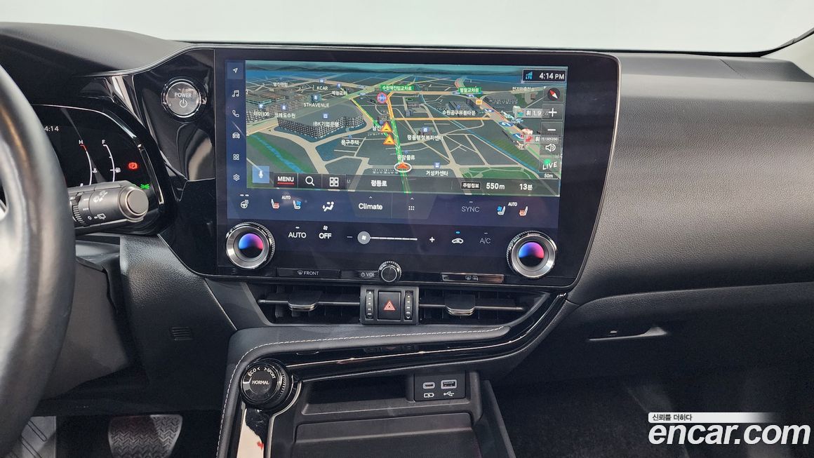 Lexus NX 2024