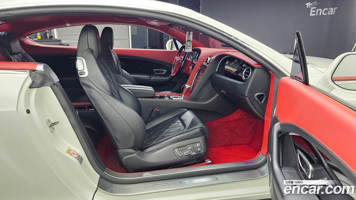 Bentley Continental 2012