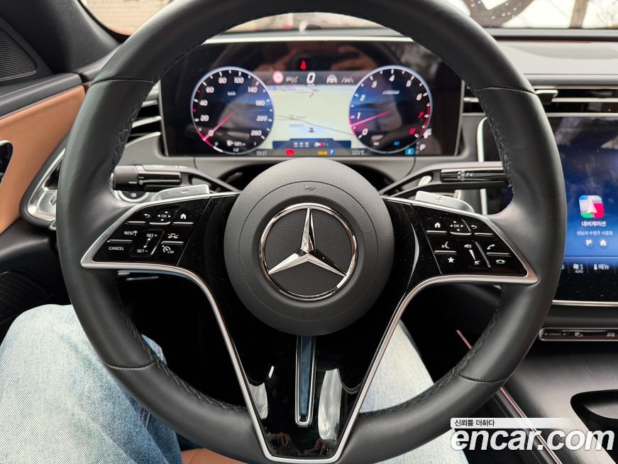 Mercedes-Benz E-Class 2025