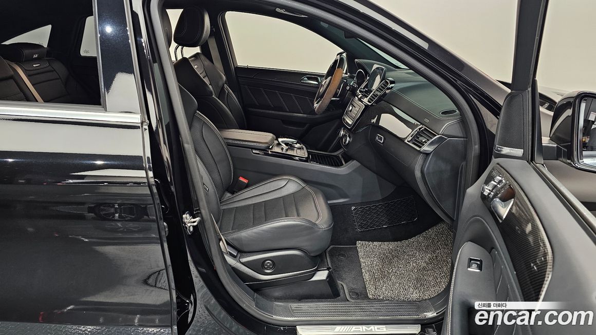 Mercedes-Benz GLE-Class 2019