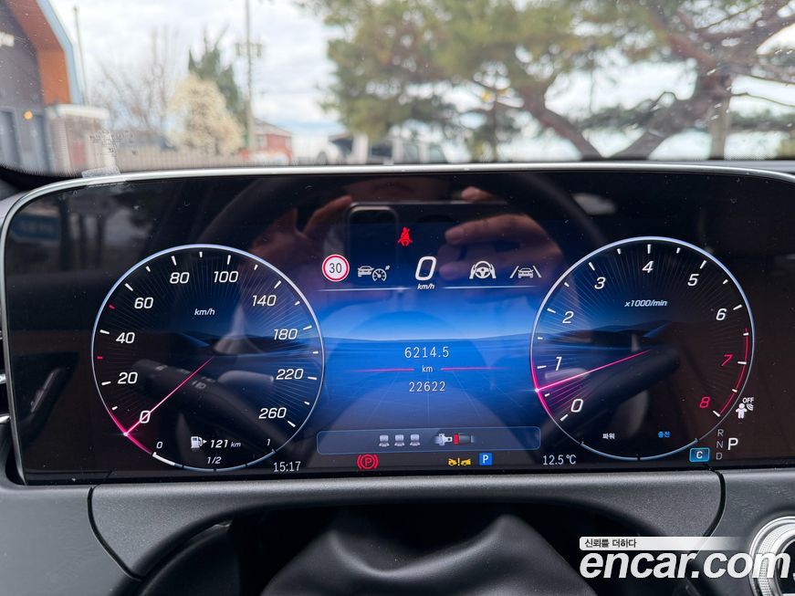 Mercedes-Benz E-Class 2025