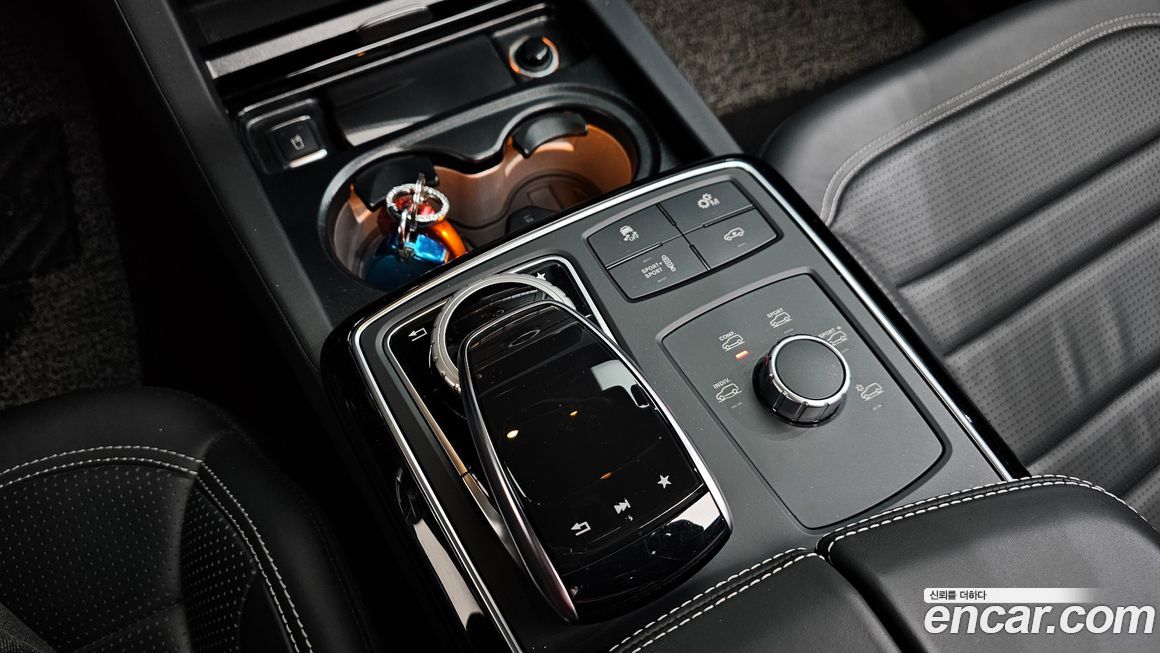 Mercedes-Benz GLE-Class 2019
