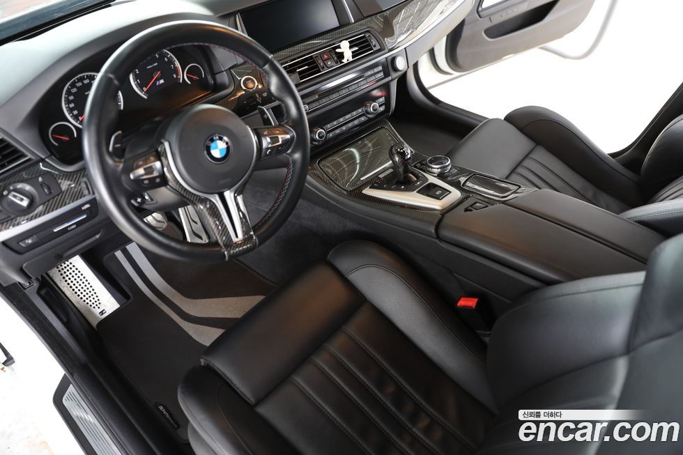 BMW M5 2014