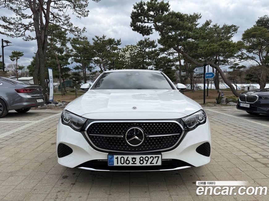 Mercedes-Benz E-Class 2025