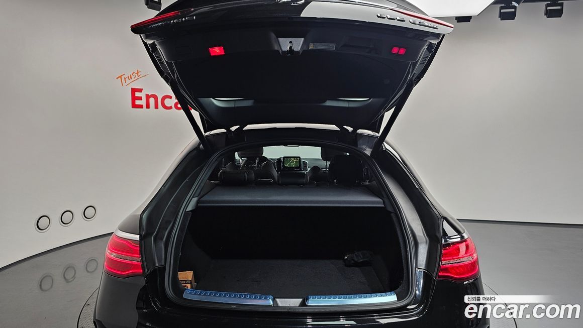 Mercedes-Benz GLE-Class 2019