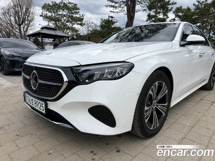 Mercedes-Benz E-Class 2025