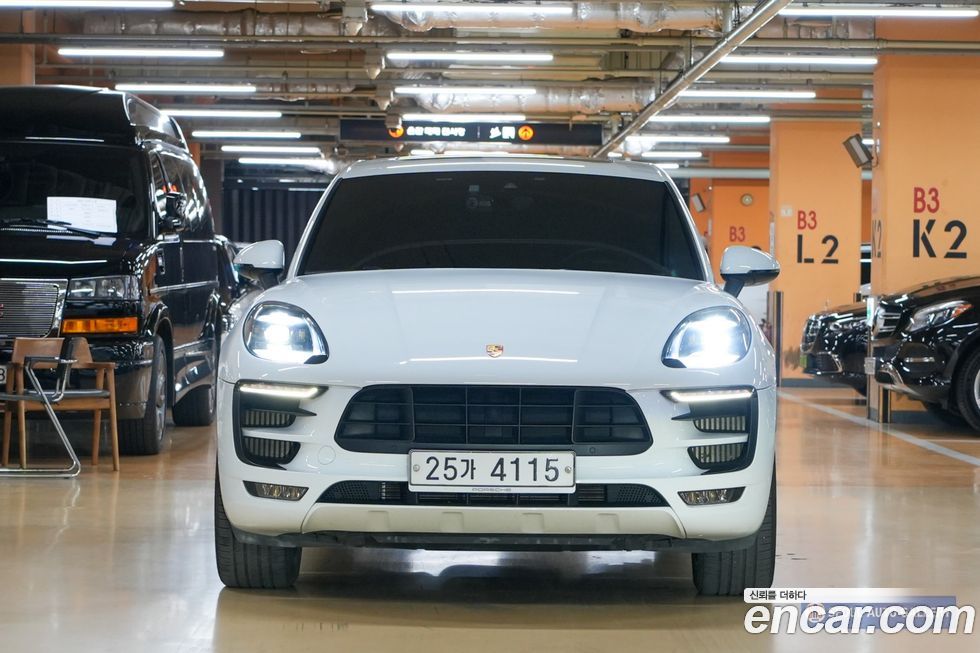 Porsche Macan 2018
