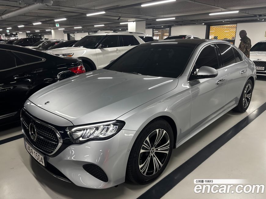 Mercedes-Benz E-Class 2025