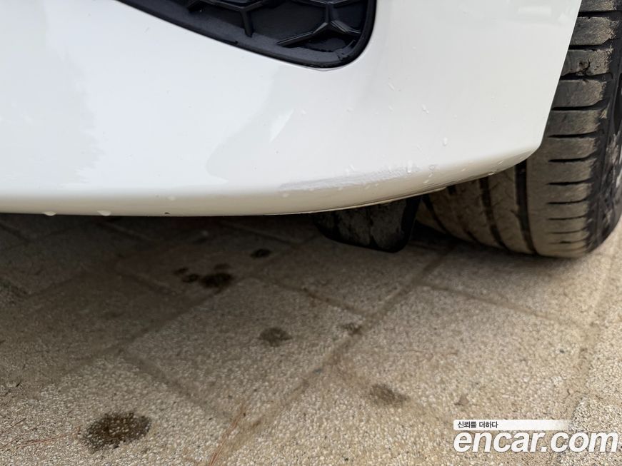 Mercedes-Benz E-Class 2025