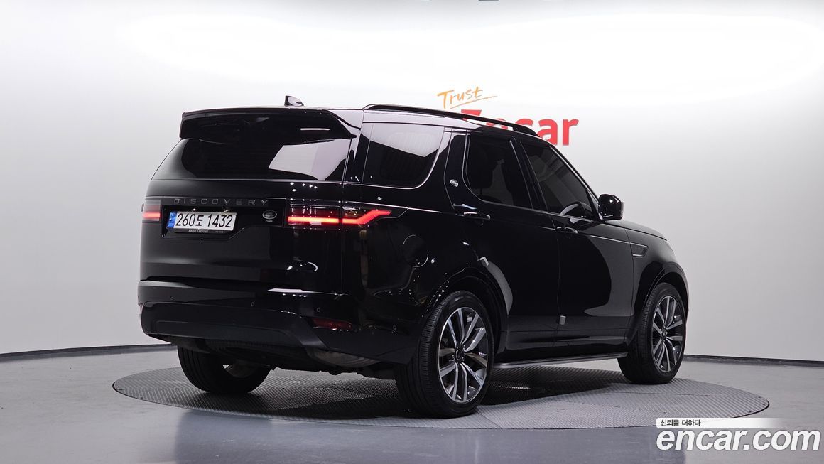 Land Rover Discovery 2022