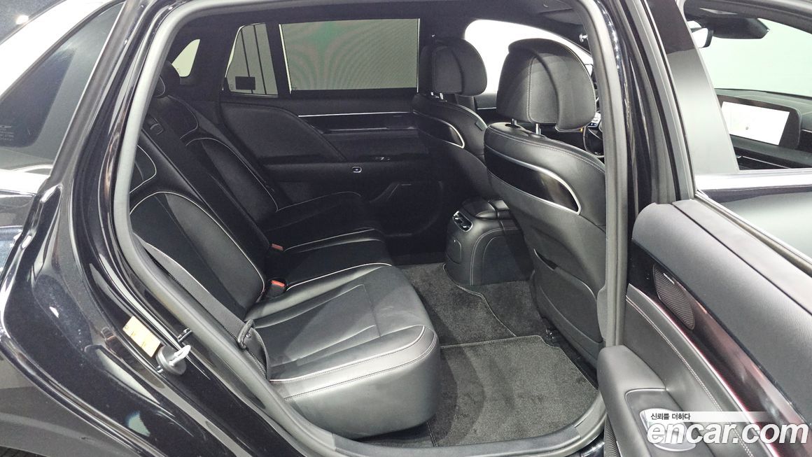 Genesis G90 2022