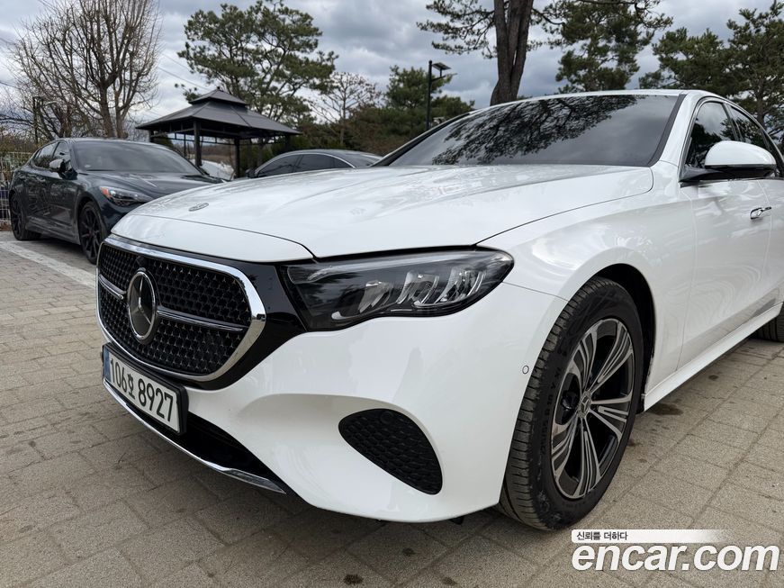 Mercedes-Benz E-Class 2025