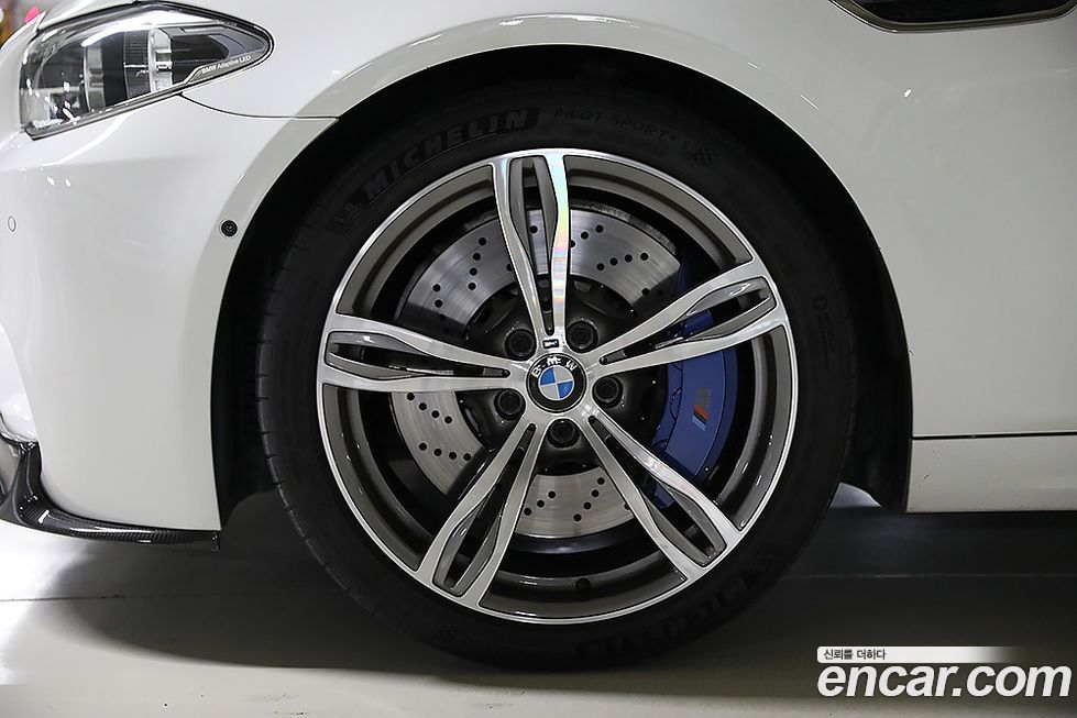 BMW M5 2014