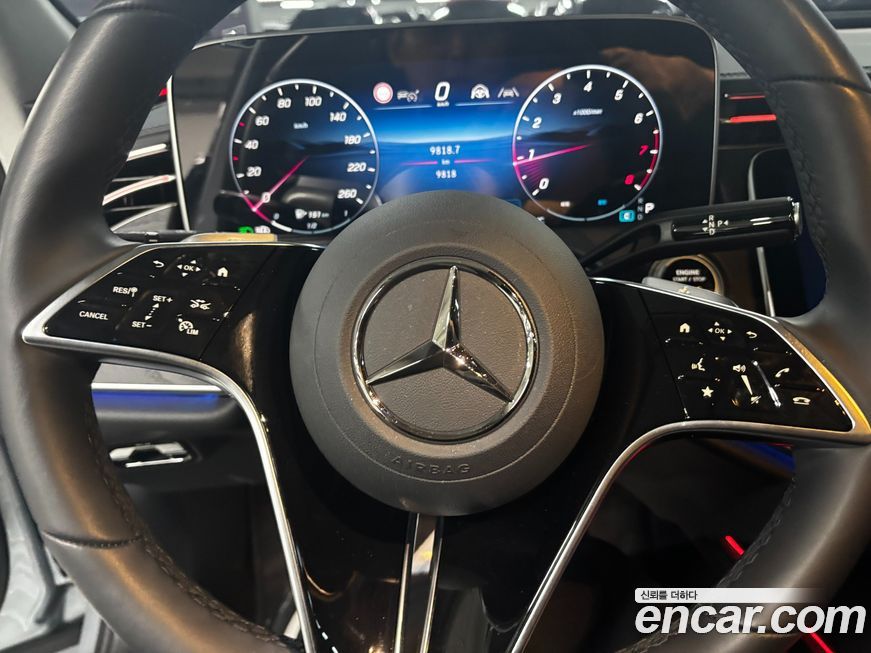 Mercedes-Benz E-Class 2025