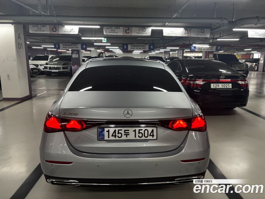 Mercedes-Benz E-Class 2025