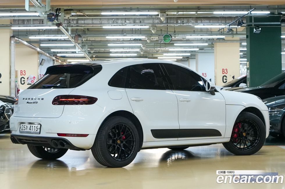 Porsche Macan 2018