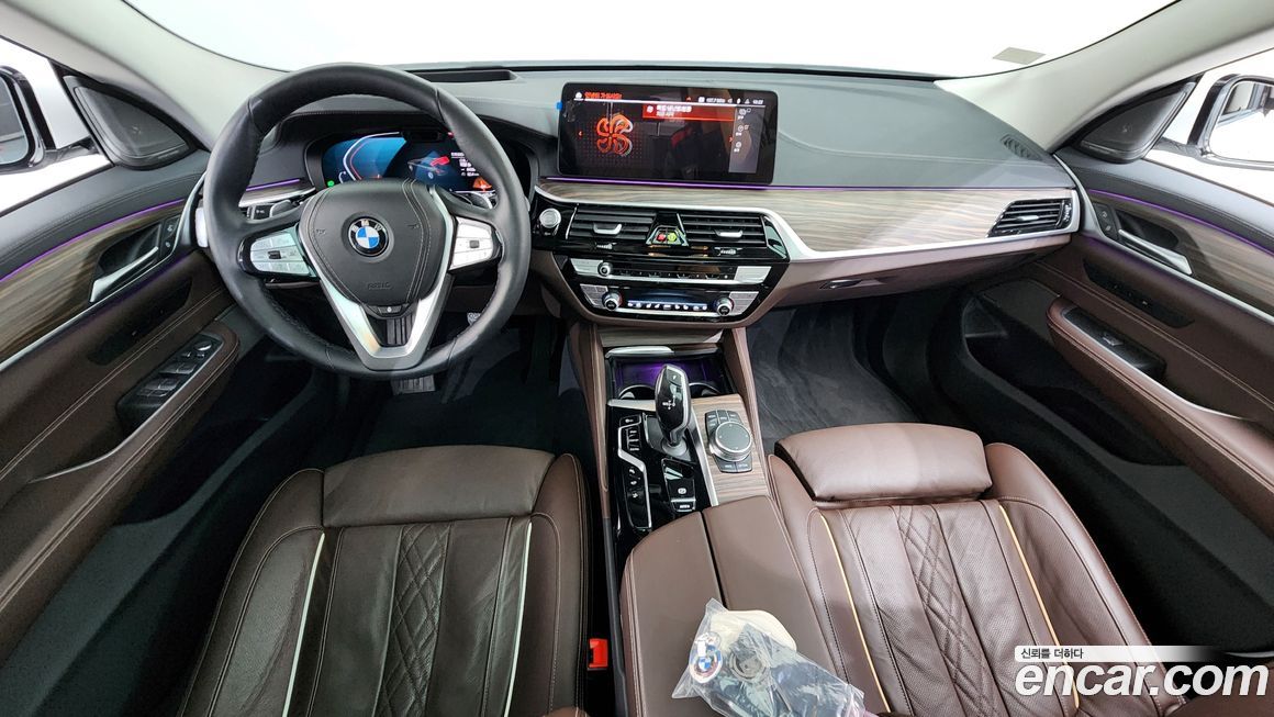 BMW Gran Turismo 2023