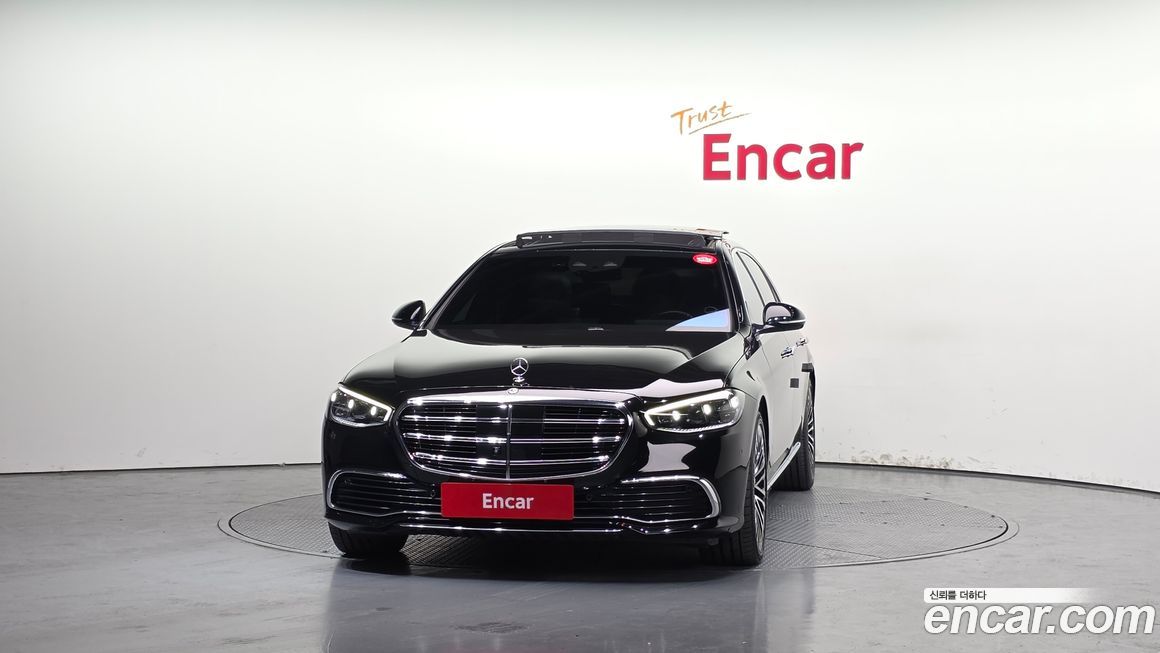 Mercedes-Benz S-Class 2021