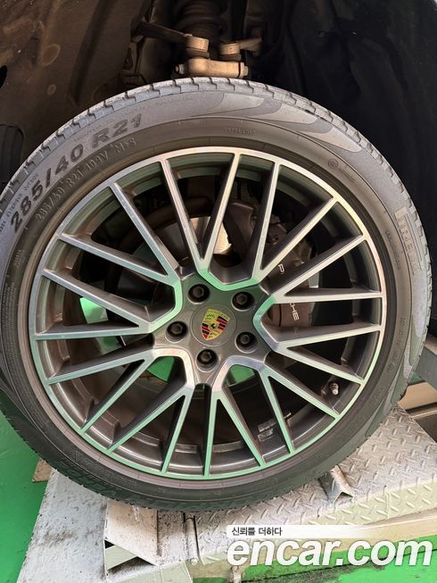 Porsche Cayenne 2019