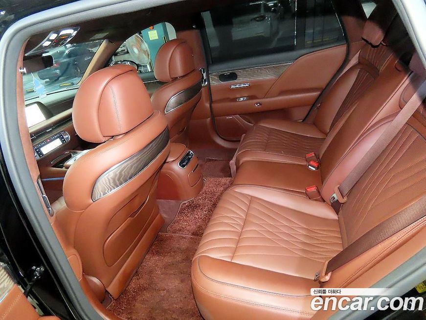 Genesis G90 2024