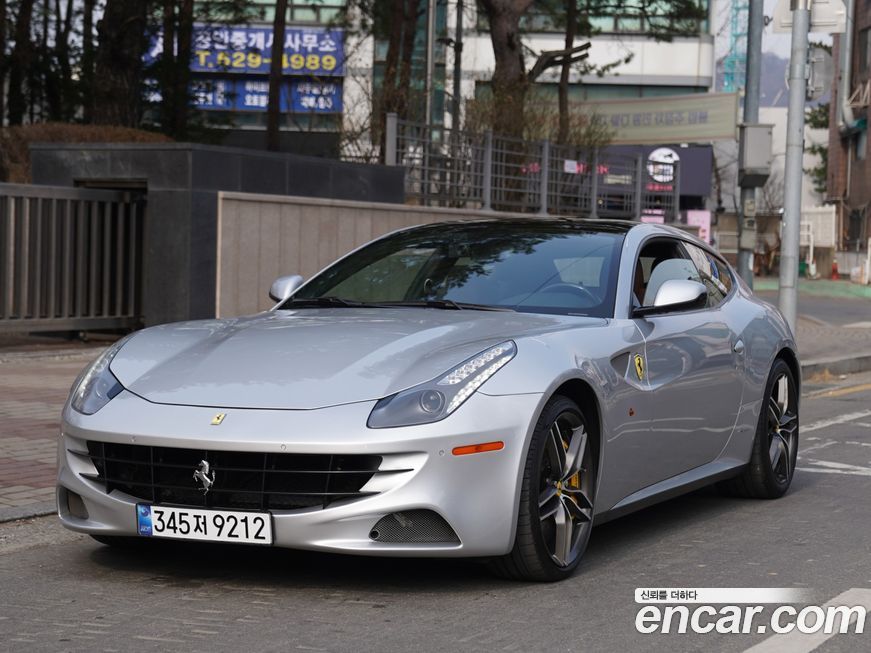 Ferrari FF 2013