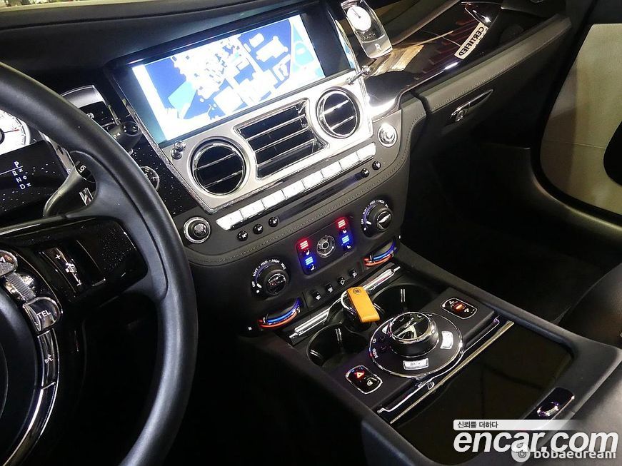 Rolls-Royce Wraith 2016