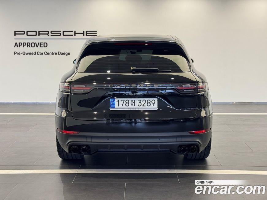 Porsche Cayenne 2023