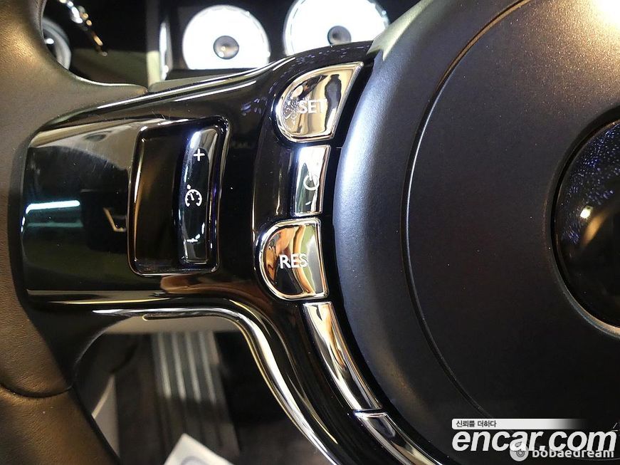 Rolls-Royce Wraith 2016