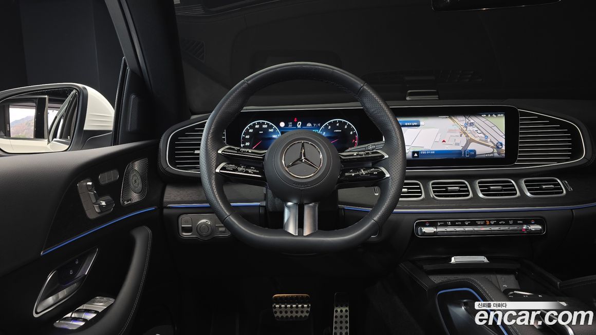 Mercedes-Benz GLE-Class 2025