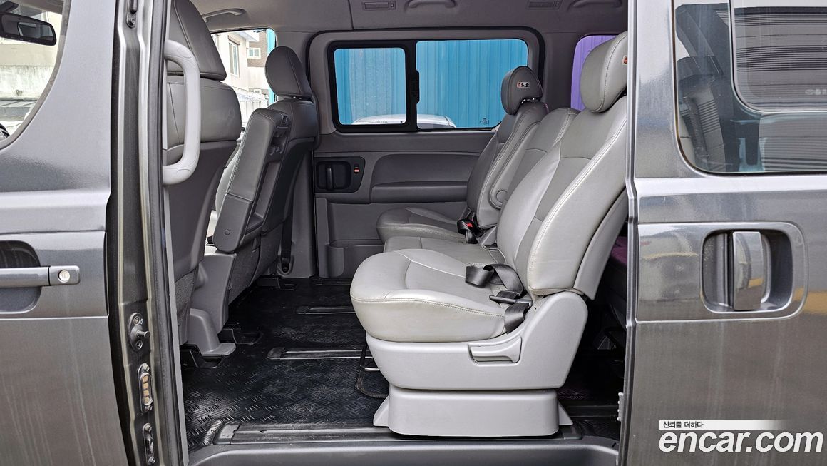 Hyundai Starex 2016