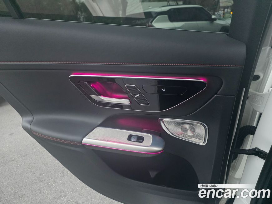 Mercedes-Benz GLC-Class 2024