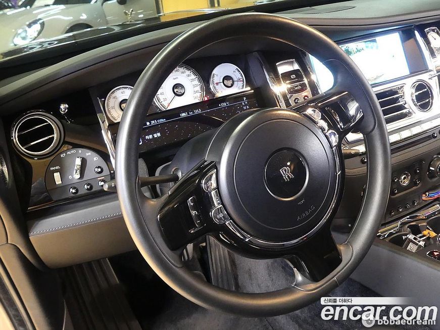 Rolls-Royce Wraith 2016