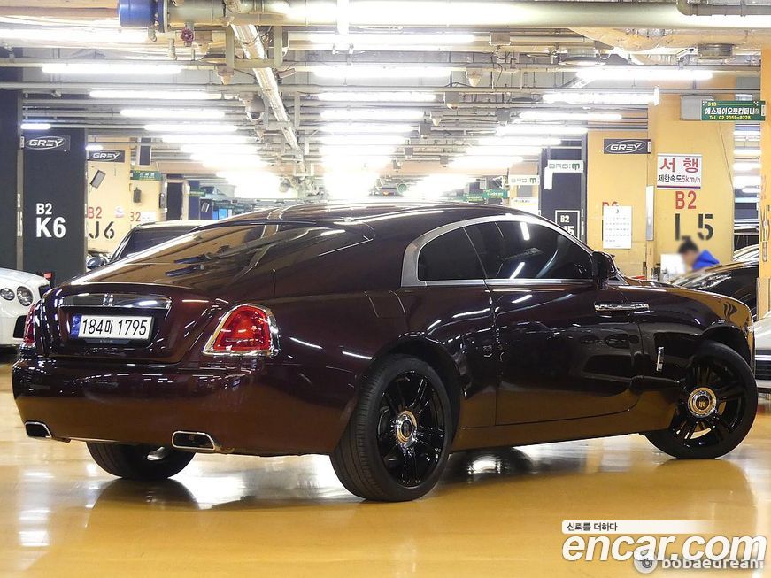 Rolls-Royce Wraith 2016