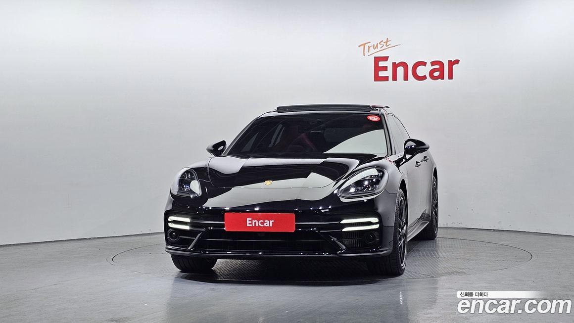 Porsche Panamera 2022