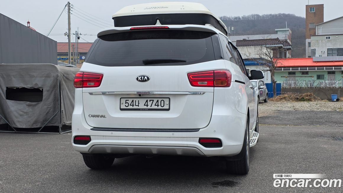 Kia Canival 2019