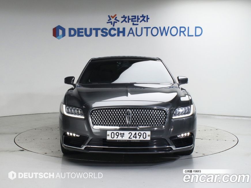 Lincoln Continental 2017