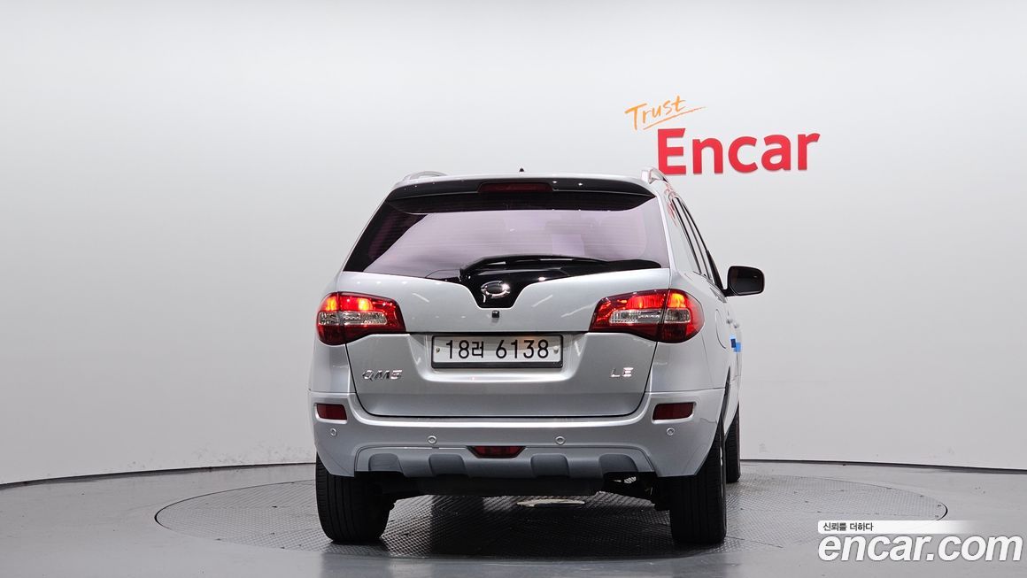 Renault-KoreaSamsung QM5  2011