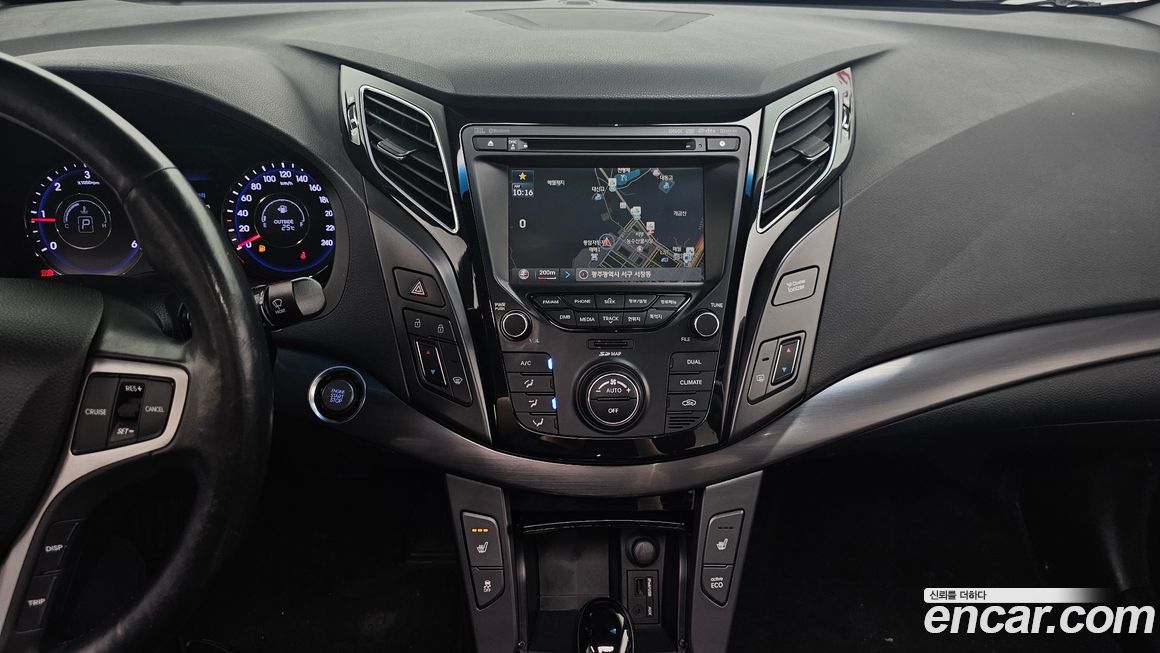 Hyundai i40 2012