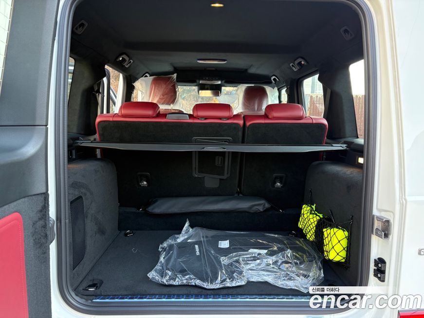 Mercedes-Benz G-Class 2026