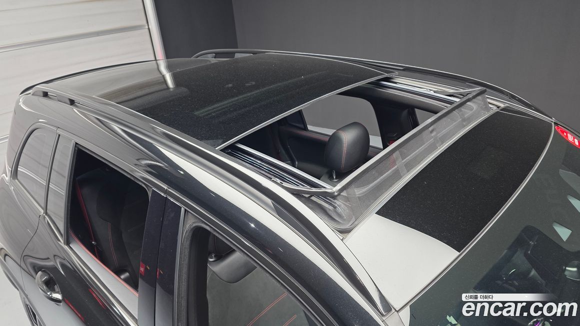 Mercedes-Benz GLB-Class 2023