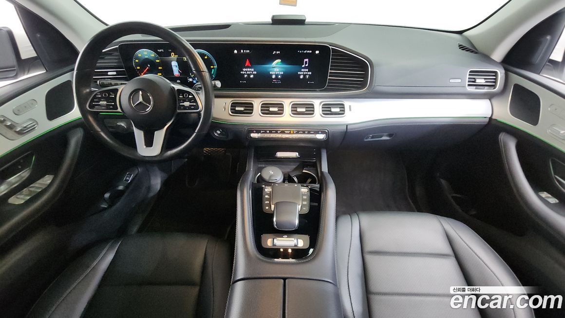 Mercedes-Benz GLE-Class 2021