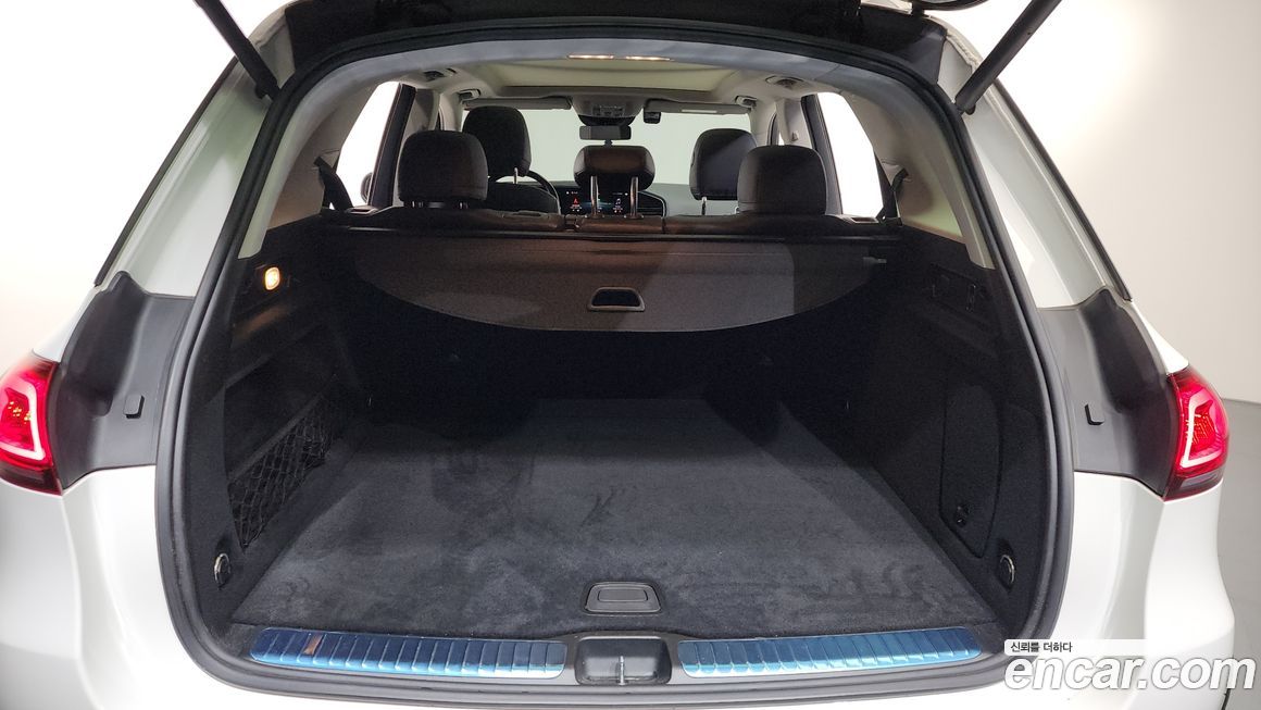 Mercedes-Benz GLE-Class 2021