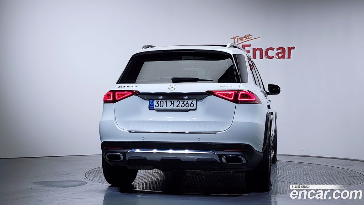 Mercedes-Benz GLE-Class 2021